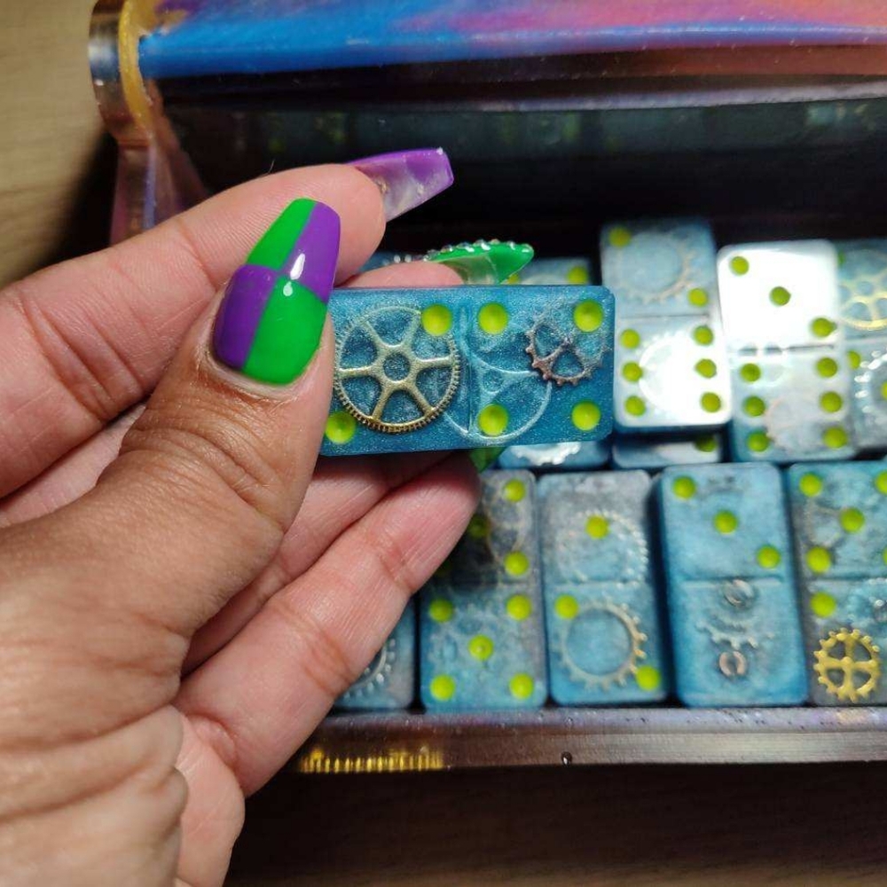 Custom dominoes and box